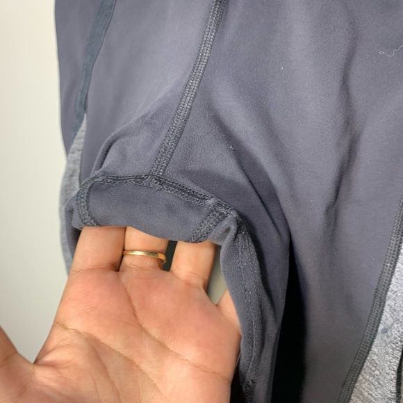 Lululemon cropped pants - Picture 5 of 9